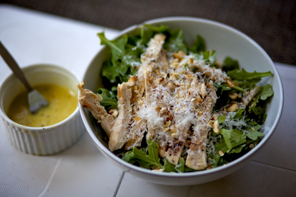 Grilled chicken and arugala salad